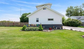 609 Old Brick Rd, Auburn, IN 46706