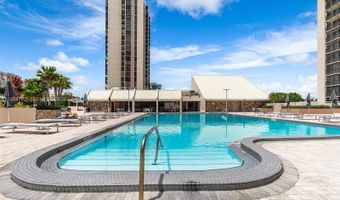 20301 W Country Club Dr 825, Aventura, FL 33180
