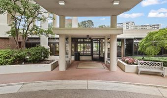 1600 N OAK St 524, Arlington, VA 22209