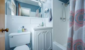 3 Eastridge Dr, Arkansas City, KS 67005