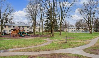 703 Meadow Pl, Ames, IA 50010