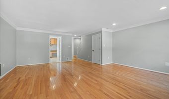10276 ARIZONA Cir 61, Bethesda, MD 20817