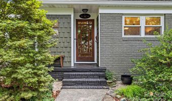 1460 Medford Dr, Charlotte, NC 28205