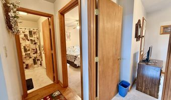 44 Berryman Ln, Albrightsville, PA 18210