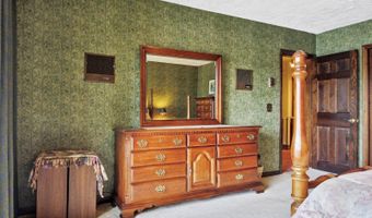 60 Abena Shr, Belgrade, ME 04917