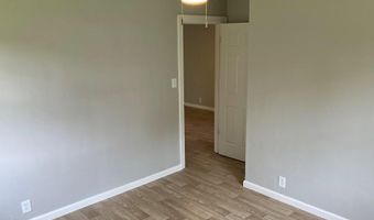 983 RILEY Ave, Alton, IL 62002