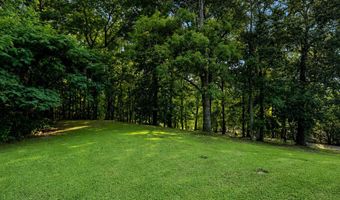 725 Oak Grove Rd, Benton, TN 37307
