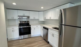 523 Leetes Island Rd, Branford, CT 06405