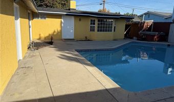 2435 W Broadway, Anaheim, CA 92804