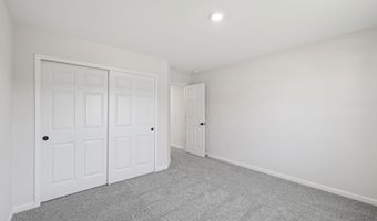 3650 Hayden Valley Dr, Bargersville, IN 46106