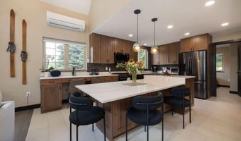 160 Nottingham Rd A, Avon, CO 81620