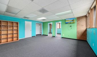 4200 DANIELS Ave, Annandale, VA 22003