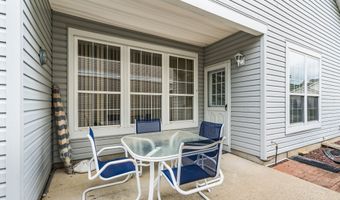 90 Sandpiper Dr, Bayville, NJ 08721