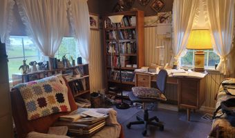 6 Farley Ln, Berlin, NH 03570