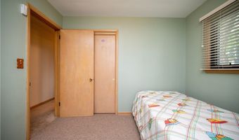950 Kirwan Dr, Austintown, OH 44515