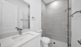 3539 NE 14th Pl, Cape Coral, FL 33909