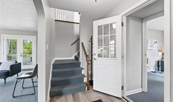 201 N Cleveland Massillon Rd, Akron, OH 44333