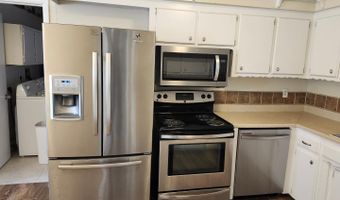 8712 Las Camas Rd NE, Albuquerque, NM 87111