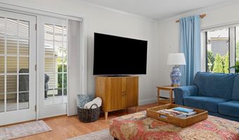 112 Pine Glen Dr C-2, East Greenwich, RI 02818