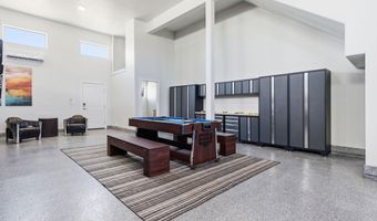 1330 E Lone Rock, Big Water, UT 84741