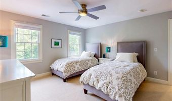 1 Northwest Psge, Barrington, RI 02806