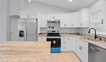 11751 NE 108TH St, Archer, FL 32618