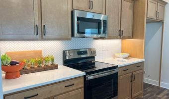 433 E Douglas Ave, Andover, KS 67002