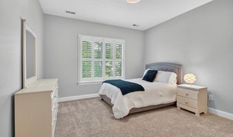 3748 Knollcreek Dr, Apex, NC 27539