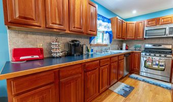 154 Bishop Cir, Albrightsville, PA 18210