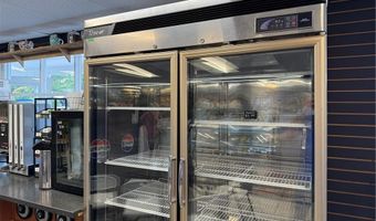 909 BOSTON NECK Hl, Narragansett, RI 02882