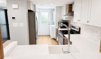 6 C Marsh Harbor Dr, Beaufort, SC 29907