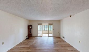 909 Luther Pl 102, Albert Lea, MN 56007