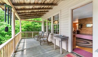 1048 Cottage Rd, Averill, VT 05903