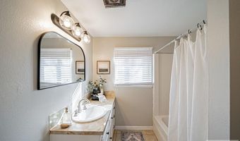 5046 Galena St, Chubbuck, ID 83202