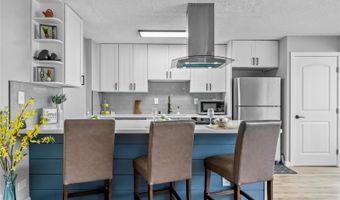 818 S King St 701, Honolulu, HI 96813