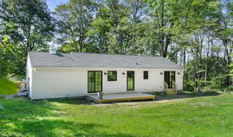 35 New St, Sharon, CT 06069