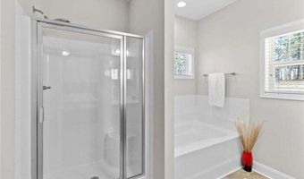 1245 Whitney Dr, Aberdeen, NC 28315