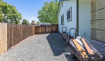 1385 Patricia Dr, Gardnerville, NV 89460