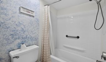 438 OCEAN Pkwy 10, Berlin, MD 21811