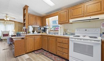 3350 AIRPORT Rd 5, Allentown, PA 18109