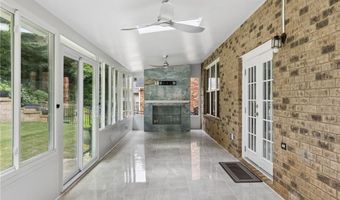 5011 Morriscastle Dr, Alpharetta, GA 30005