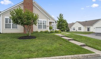 5939 Naughten Pond Dr, Columbus, OH 43213