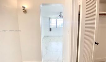 2920 Point East Dr N611, Aventura, FL 33160