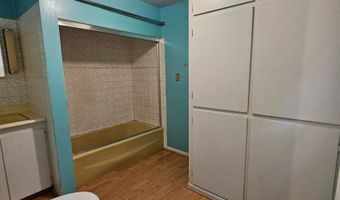 142 Forest Park Rd, Arnolds Park, IA 51331