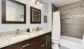 43820 LAUREL RIDGE Dr, Ashburn, VA 20147