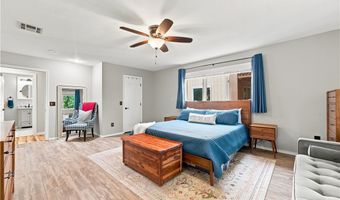 72 Elizabeth Dr, Bella Vista, AR 72715