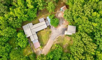 135 Red Bird Cv, Batesville, MS 38606