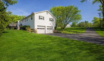 13 Elmar Dr, Danbury, CT 06811