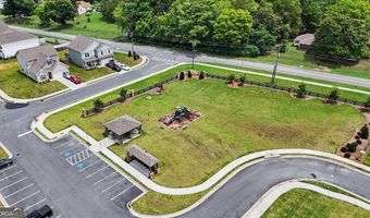 166 Graham Cir, Adairsville, GA 30103