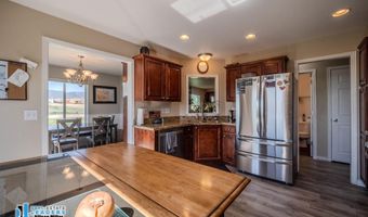 1717 Heathrow Ave, Casper, WY 82609